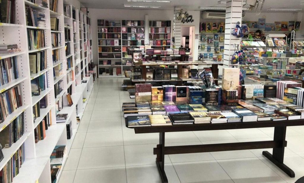 Quem Somos – Rema Livraria Evangélica